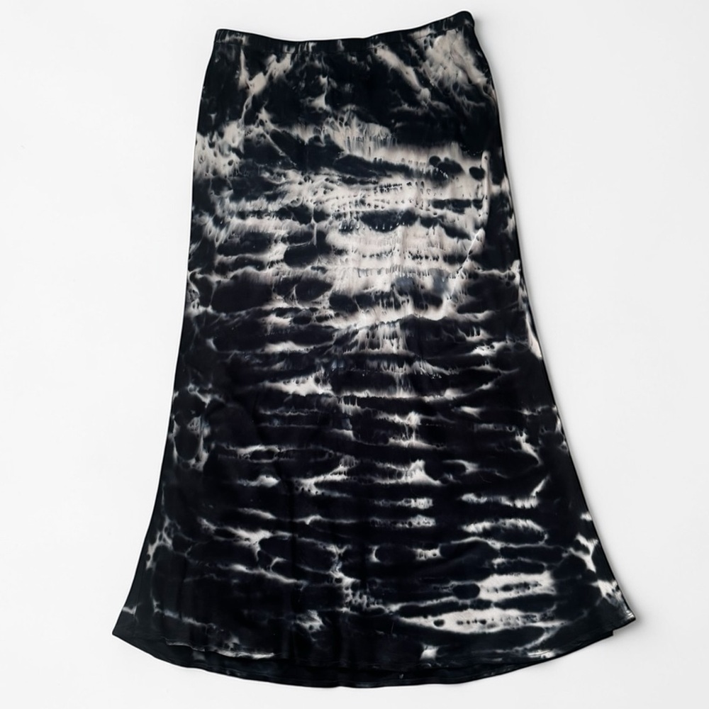 YOUNG FABULOUS & BROKE Felicity Tie Dye
Midi Skirt Gray Blue Surfer Reaort M - Picture 2 of 6